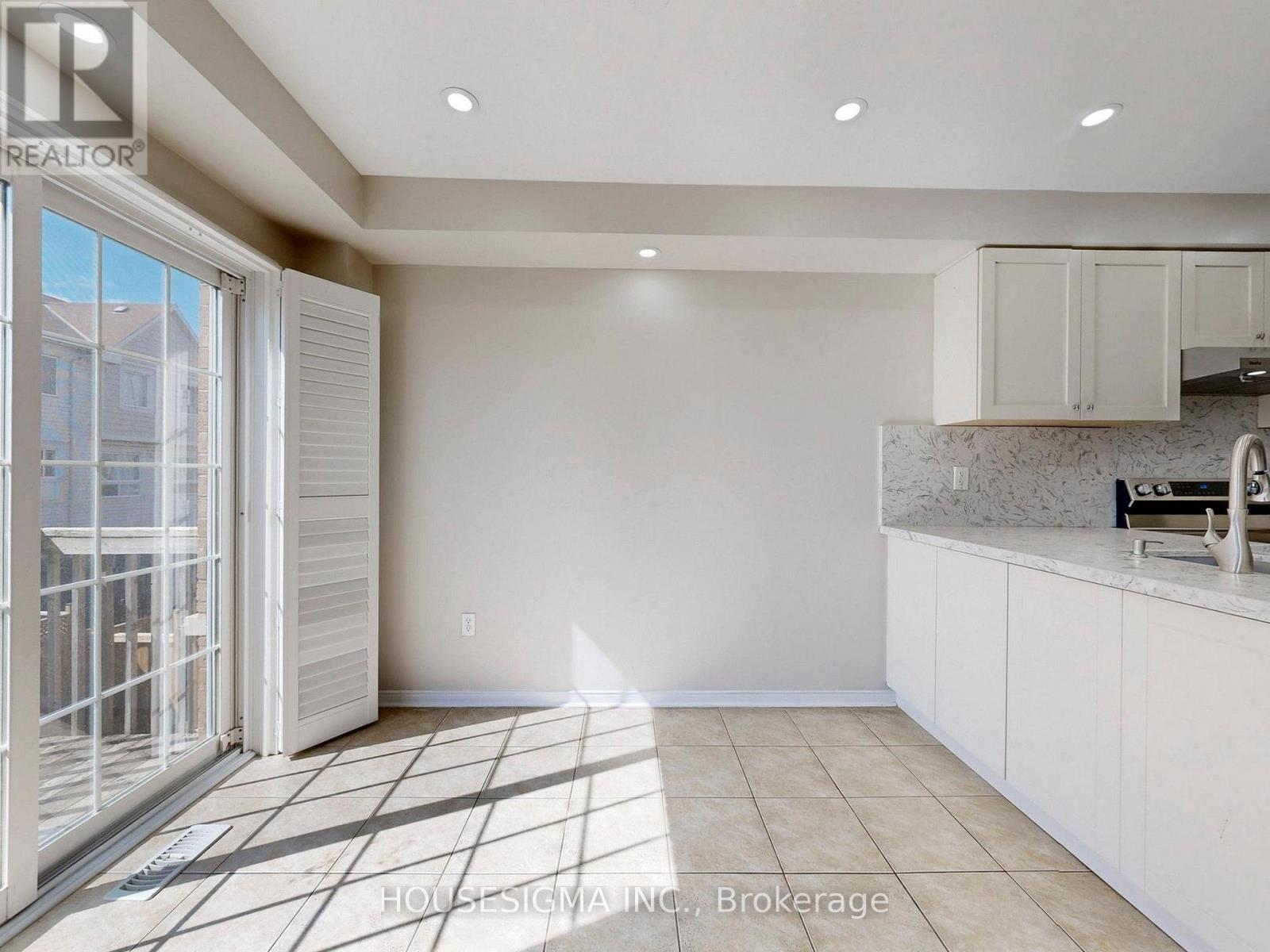 44 Ventura Lane, Ajax, Ontario  L1T 0C4 - Photo 13 - E13006430