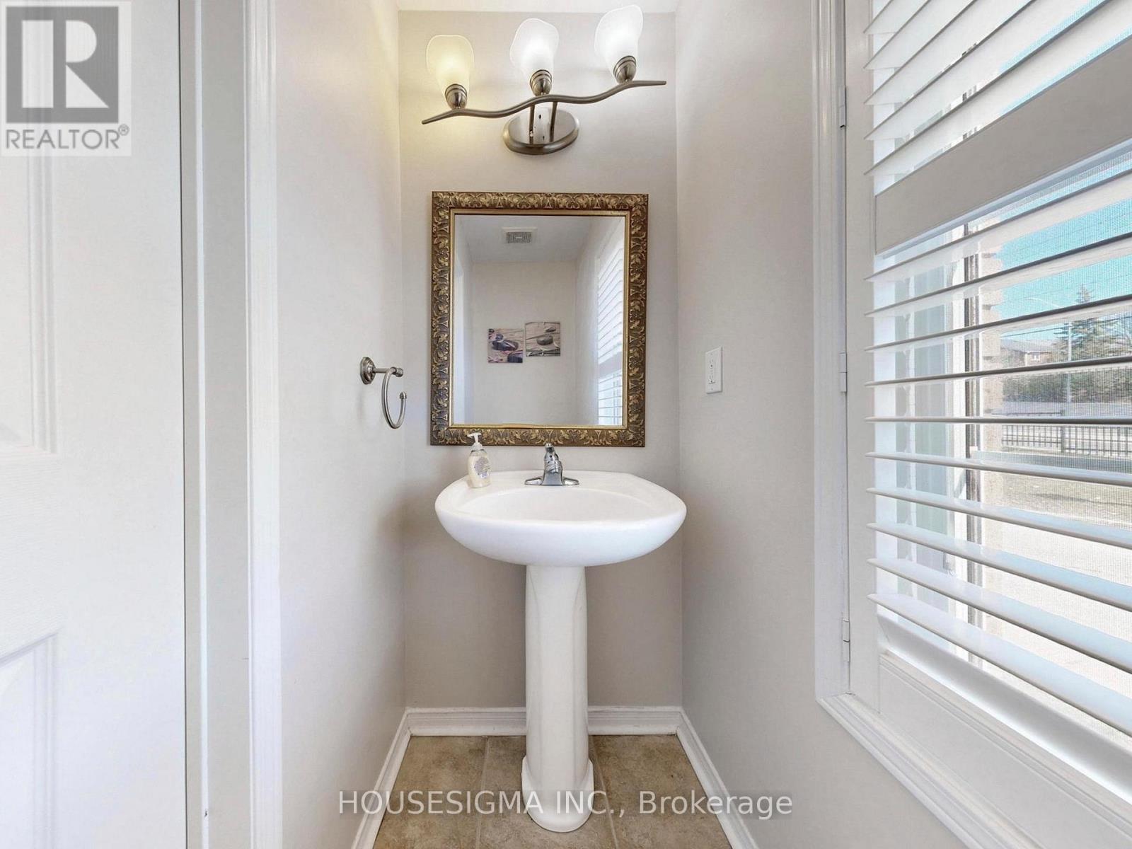 44 Ventura Lane, Ajax, Ontario  L1T 0C4 - Photo 15 - E13006430