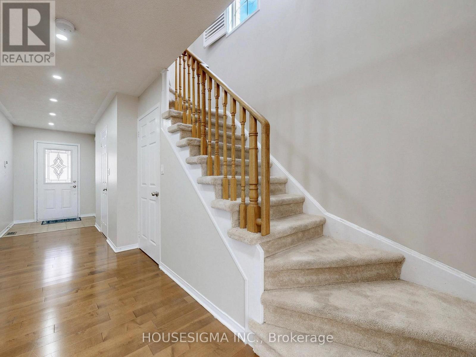 44 Ventura Lane, Ajax, Ontario  L1T 0C4 - Photo 16 - E13006430