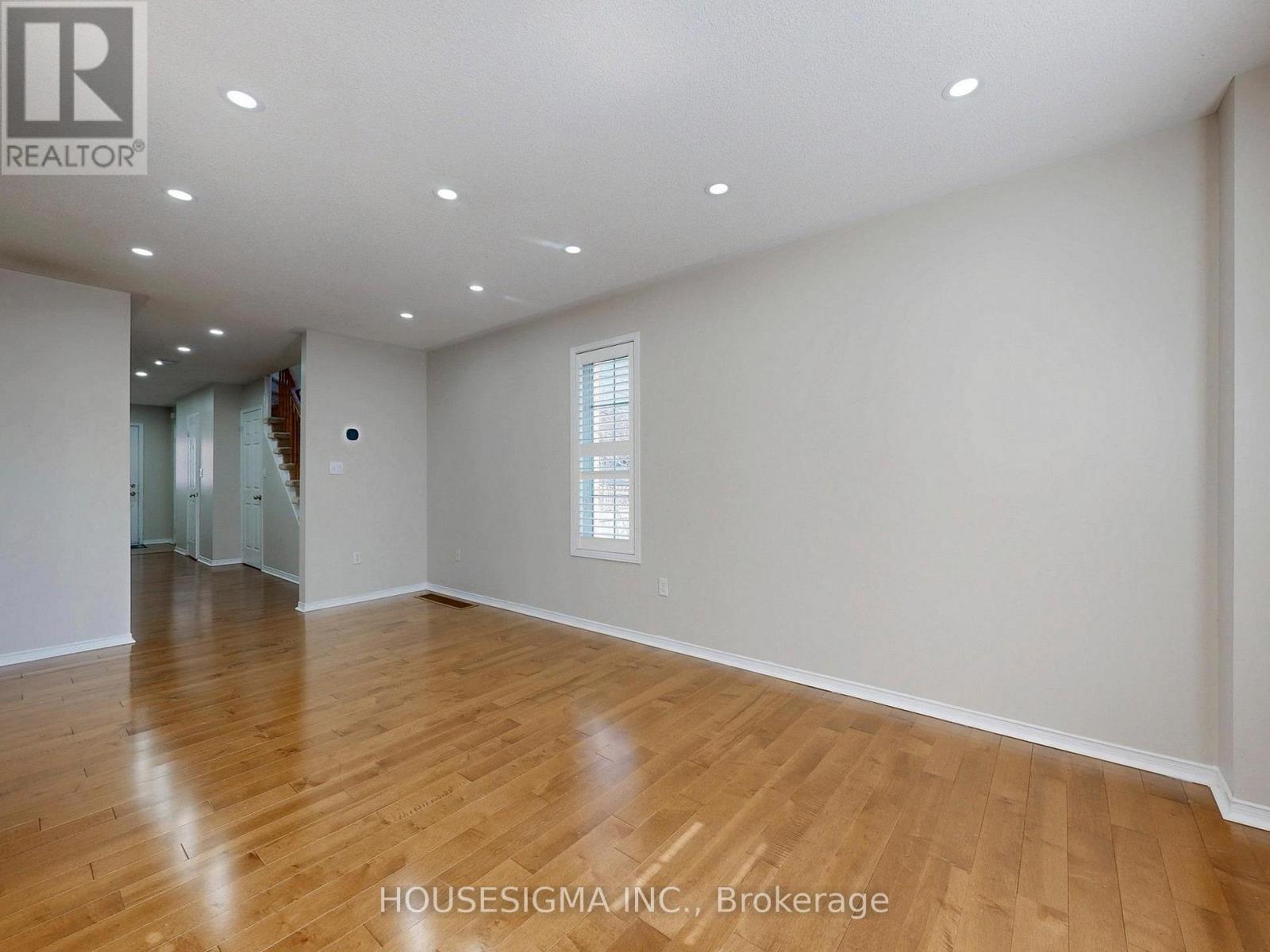 44 Ventura Lane, Ajax, Ontario  L1T 0C4 - Photo 4 - E13006430