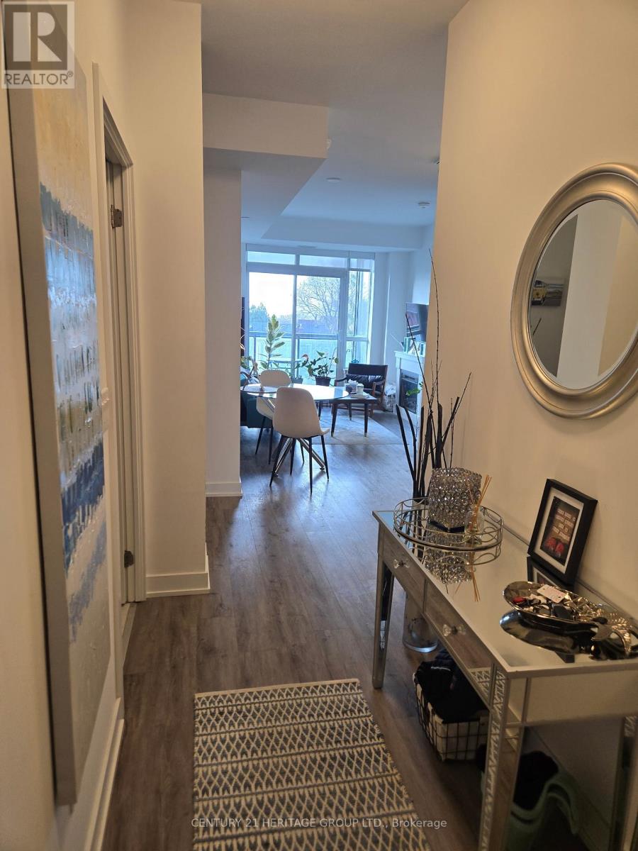 304 - 630 Greenwood Avenue, Toronto, Ontario  M4J 0A8 - Photo 2 - E13006436