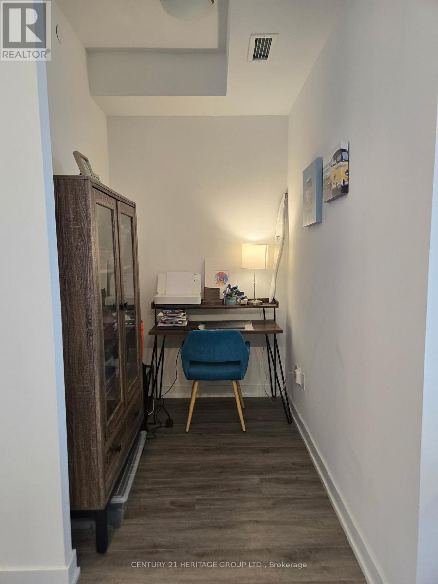 304 - 630 Greenwood Avenue, Toronto, Ontario  M4J 0A8 - Photo 8 - E13006436