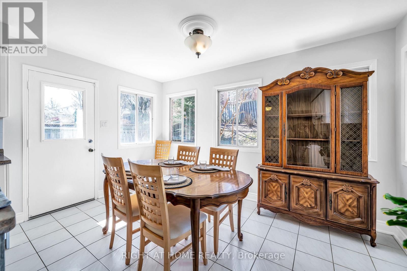 1657 Dellbrook Avenue, Pickering, Ontario  L1X 2E7 - Photo 18 - E13006654