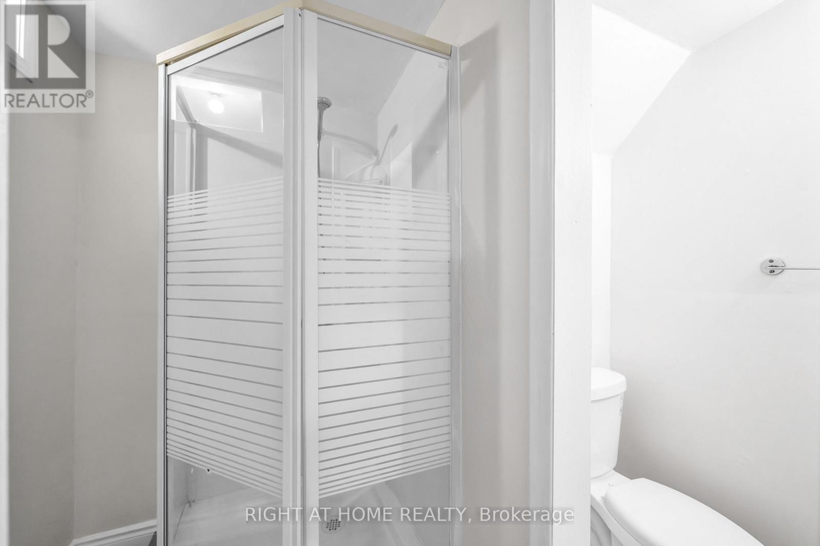 1657 Dellbrook Avenue, Pickering, Ontario  L1X 2E7 - Photo 34 - E13006654