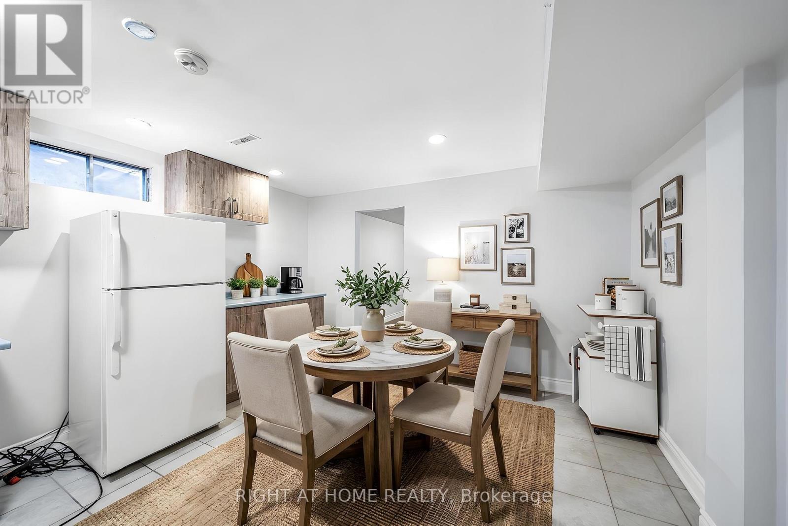 1657 Dellbrook Avenue, Pickering, Ontario  L1X 2E7 - Photo 36 - E13006654