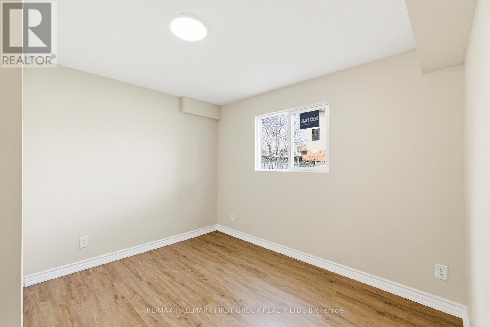 1612 Dellbrook Avenue, Pickering, Ontario  L1X 2M7 - Photo 9 - E13006656