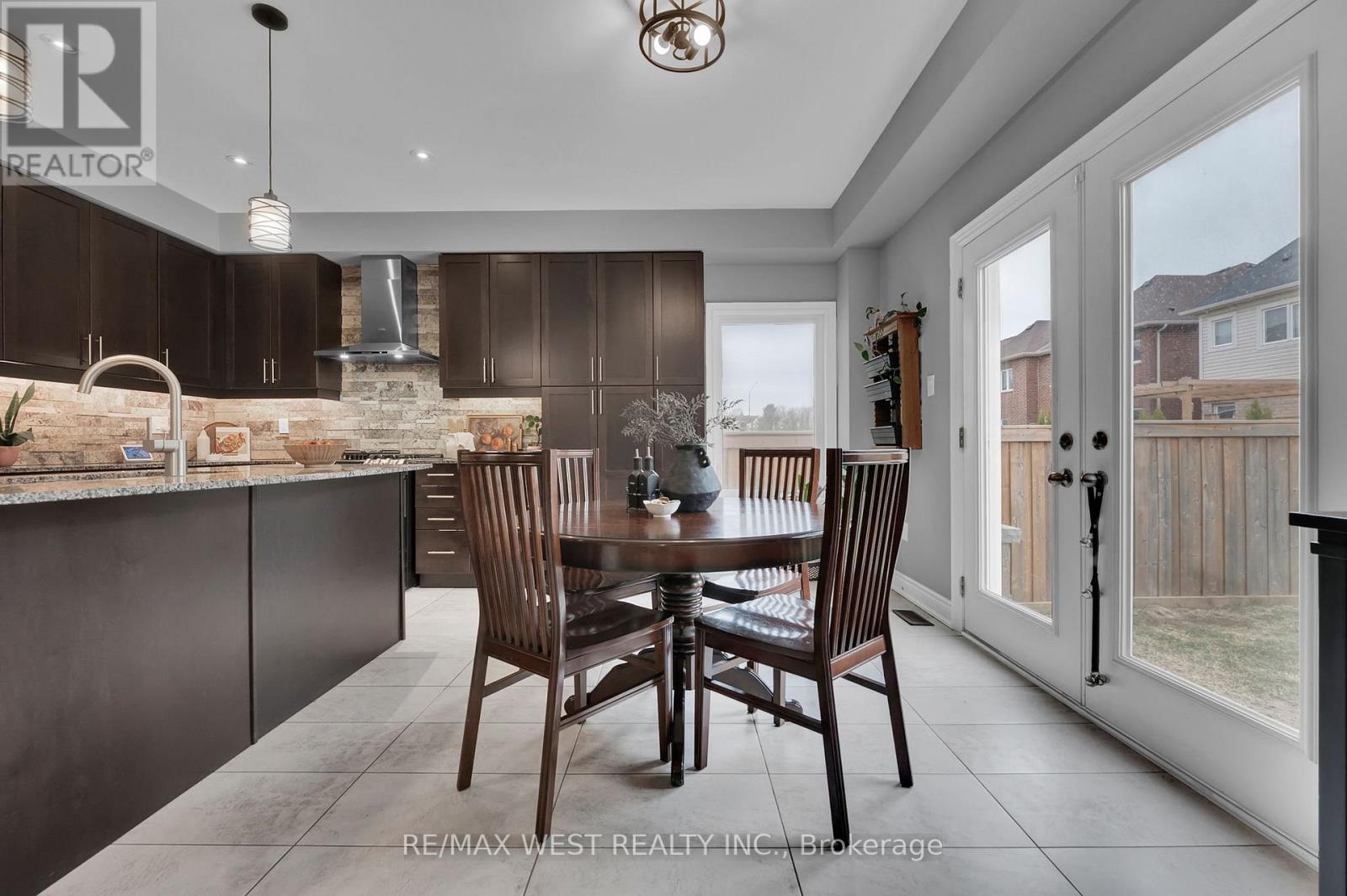 100 Bruce Cameron Drive, Clarington, Ontario  L1C 0W1 - Photo 15 - E13006668