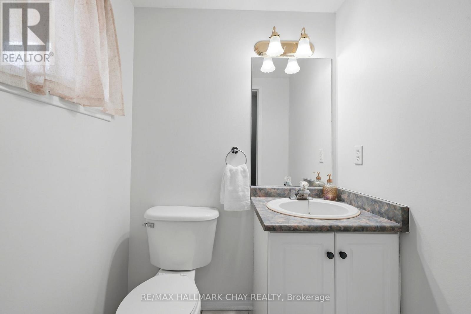 10 Parkside Crescent, Essa, Ontario  L0M 1B3 - Photo 21 - N13006232