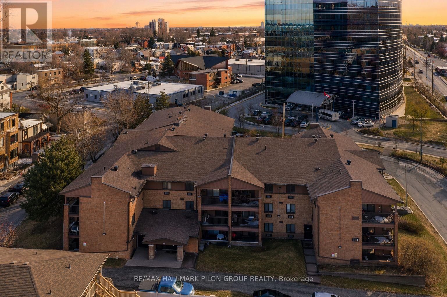 206 - 316 Savard Avenue, Ottawa, Ontario  K1L 7S2 - Photo 1 - X12972962