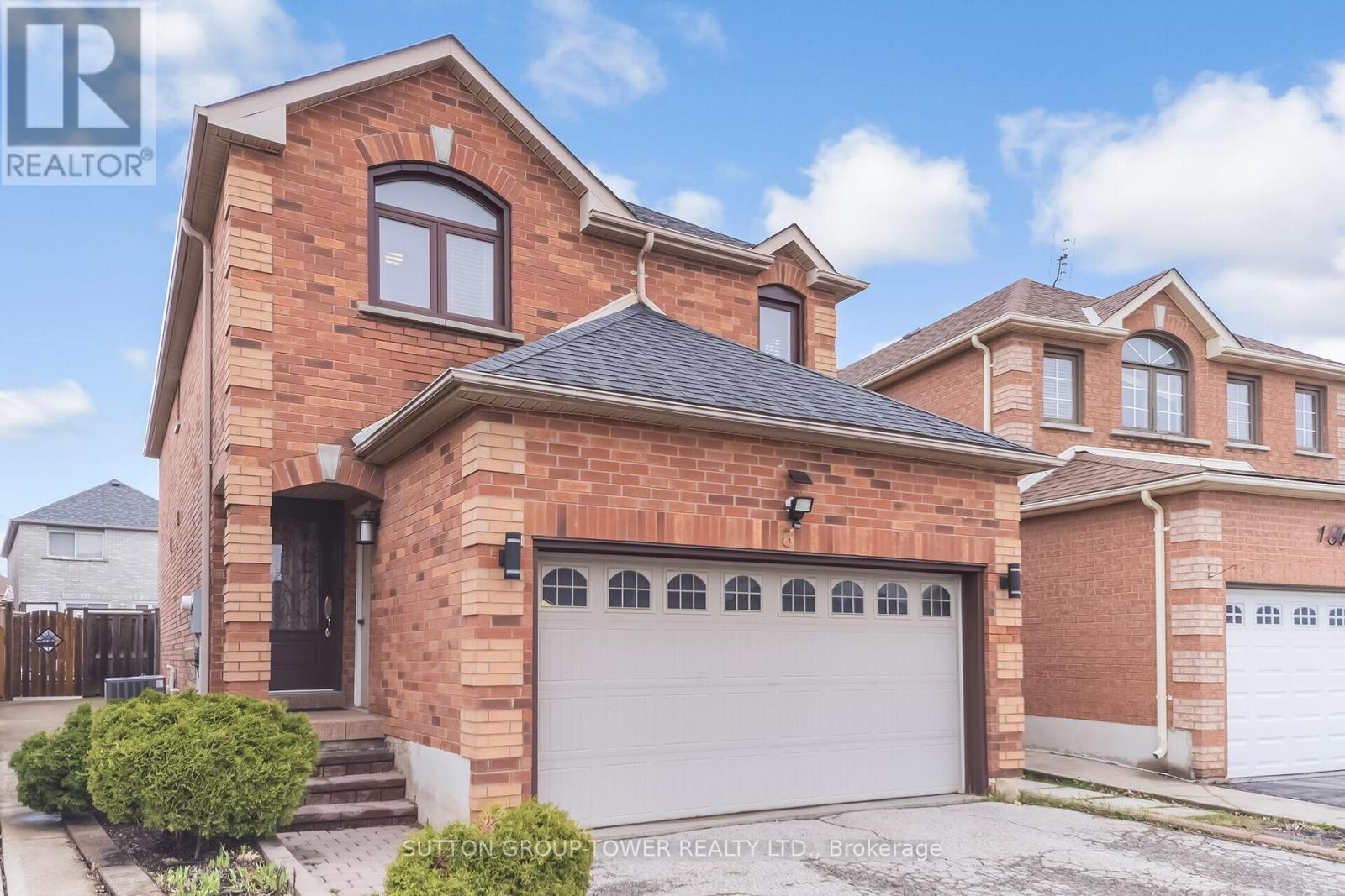 3 Arthurs Crescent, Brampton, Ontario  L6Y 4Y5 - Photo 3 - W13003884