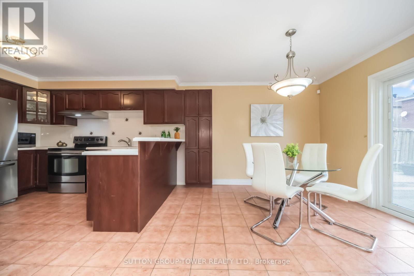 3 Arthurs Crescent, Brampton, Ontario  L6Y 4Y5 - Photo 19 - W13003884