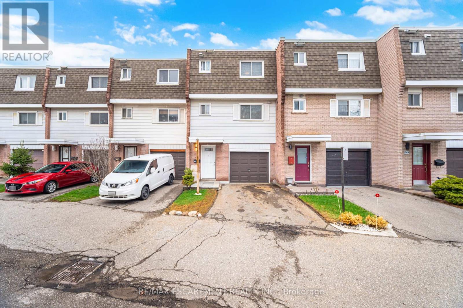 20a - 830 Westlock Road, Mississauga, Ontario  L5C 1K6 - Photo 4 - W13004918