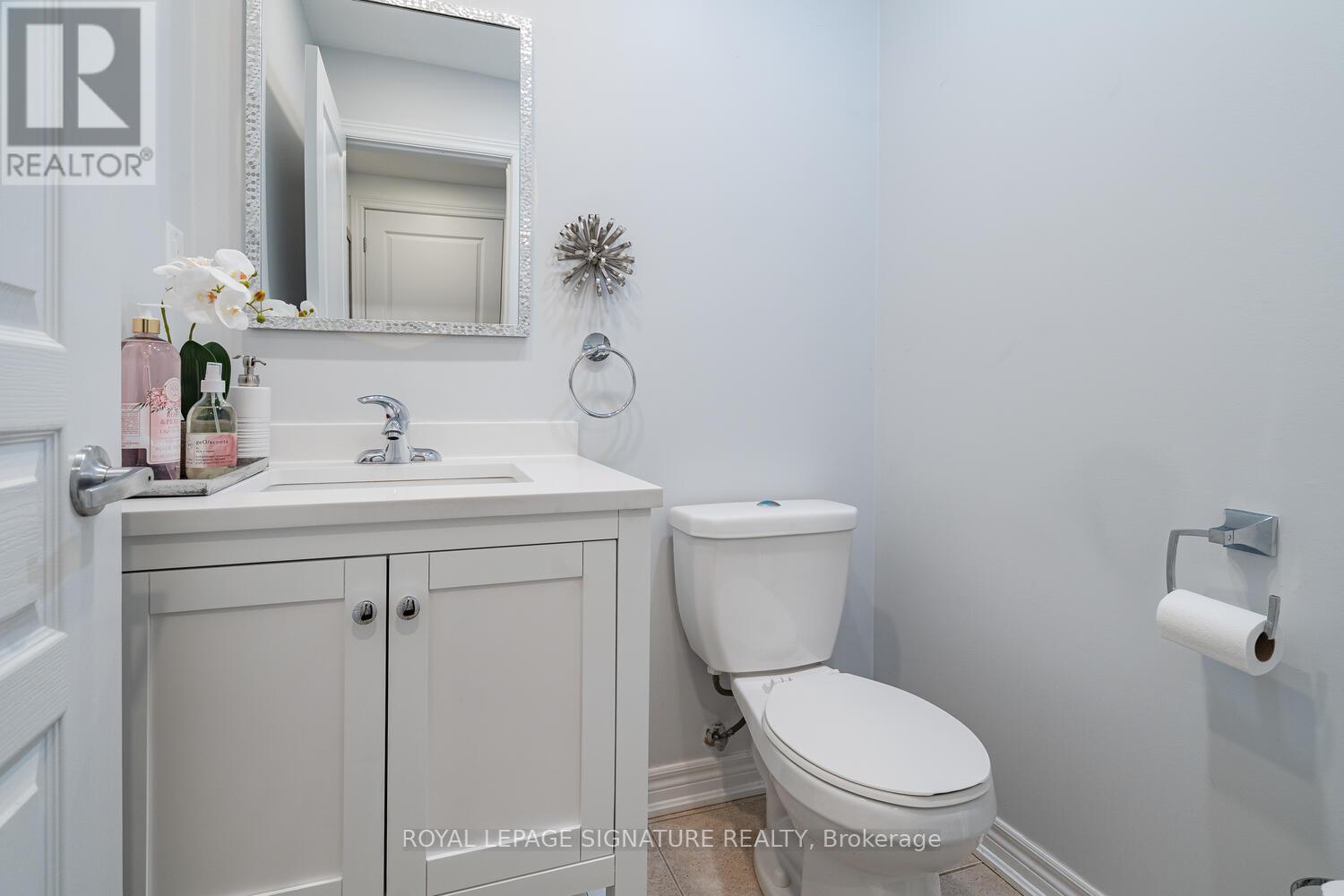 14 Yang Street, Richmond Hill, Ontario  L4E 0M6 - Photo 18 - N13006370