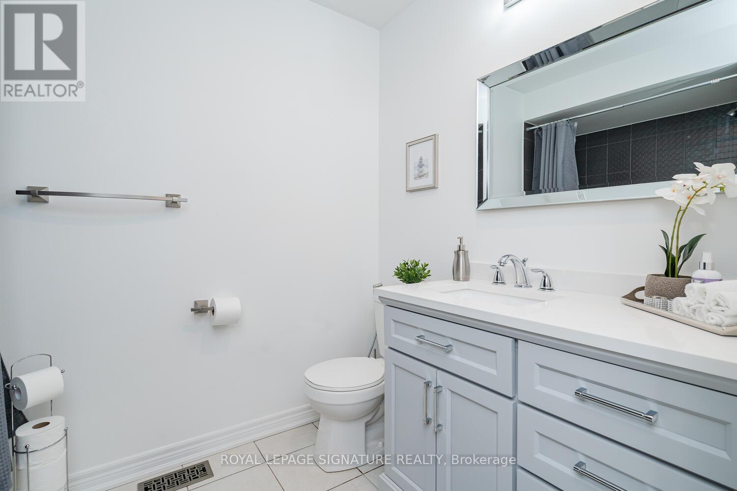 14 Yang Street, Richmond Hill, Ontario  L4E 0M6 - Photo 29 - N13006370