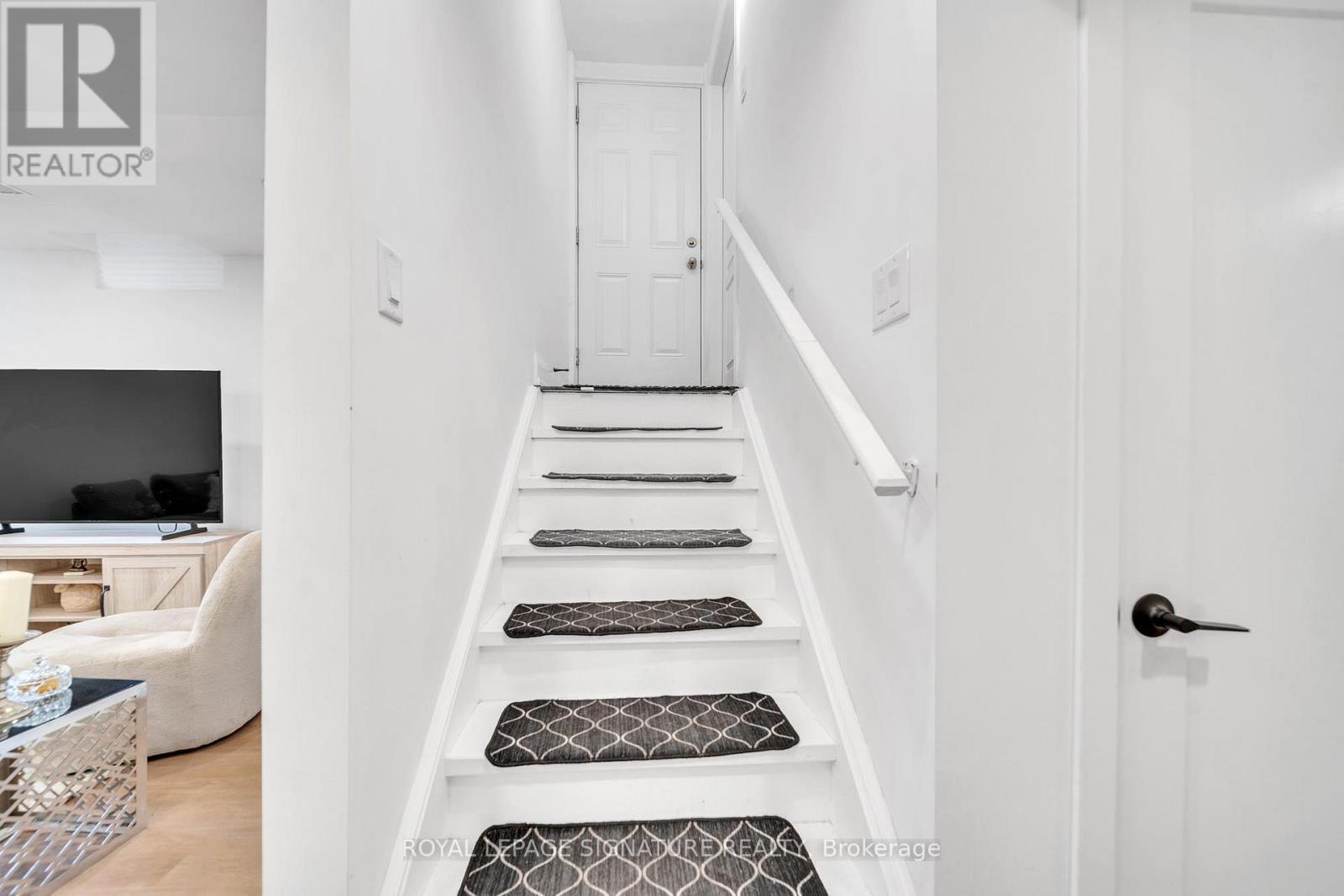 14 Yang Street, Richmond Hill, Ontario  L4E 0M6 - Photo 32 - N13006370