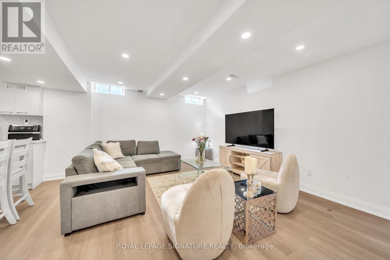 14 Yang Street, Richmond Hill, Ontario  L4E 0M6 - Photo 34 - N13006370