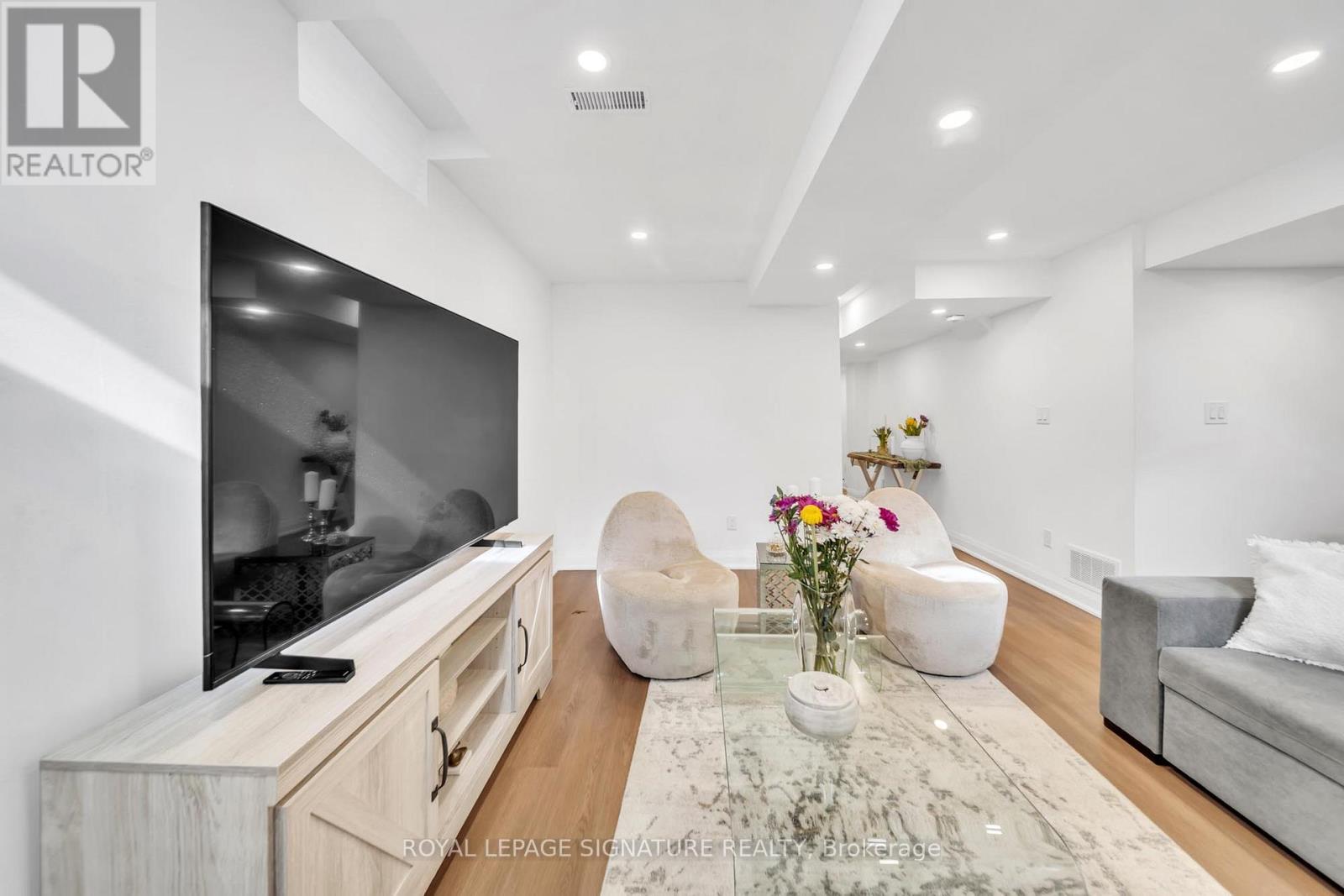 14 Yang Street, Richmond Hill, Ontario  L4E 0M6 - Photo 35 - N13006370