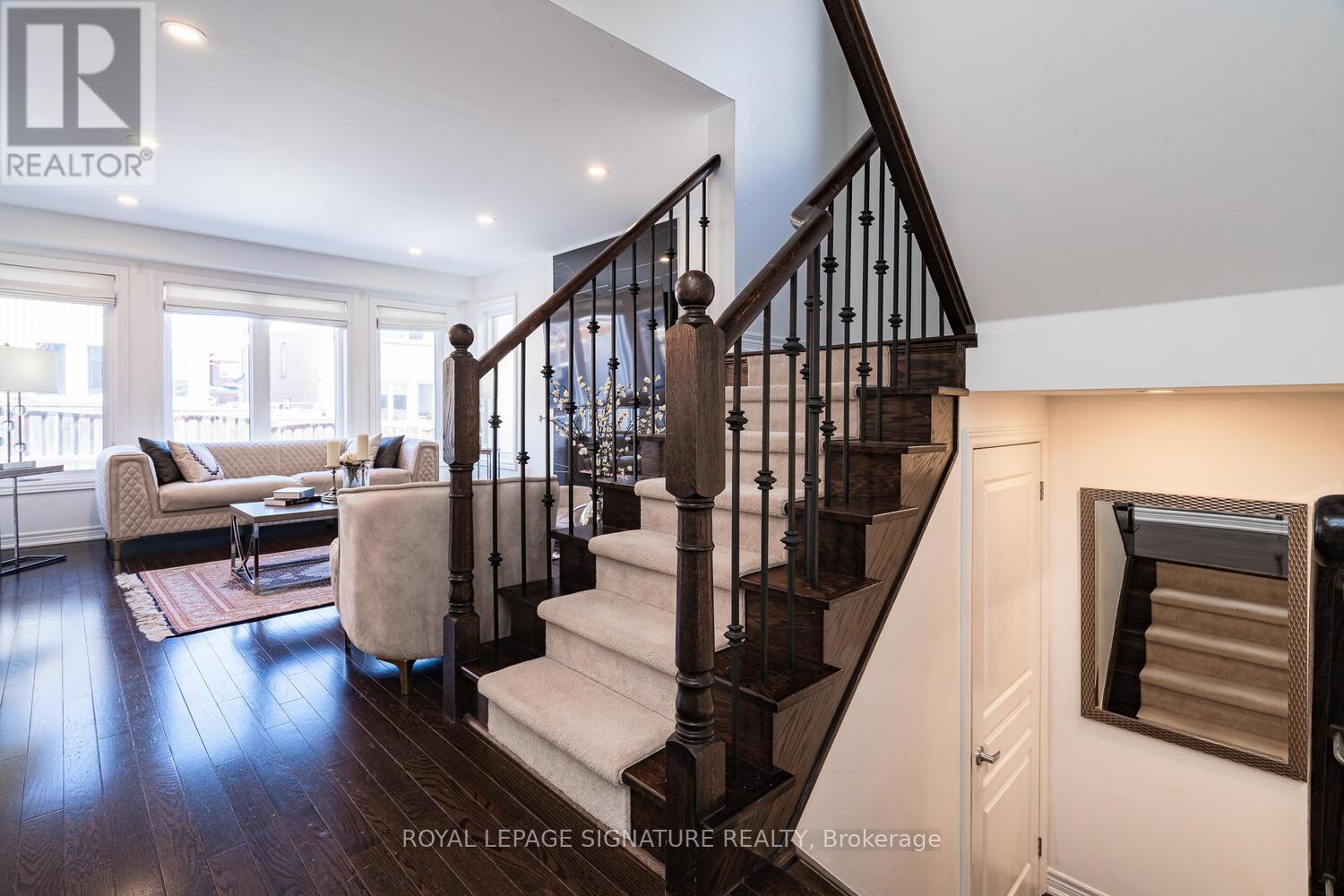 14 Yang Street, Richmond Hill, Ontario  L4E 0M6 - Photo 6 - N13006370