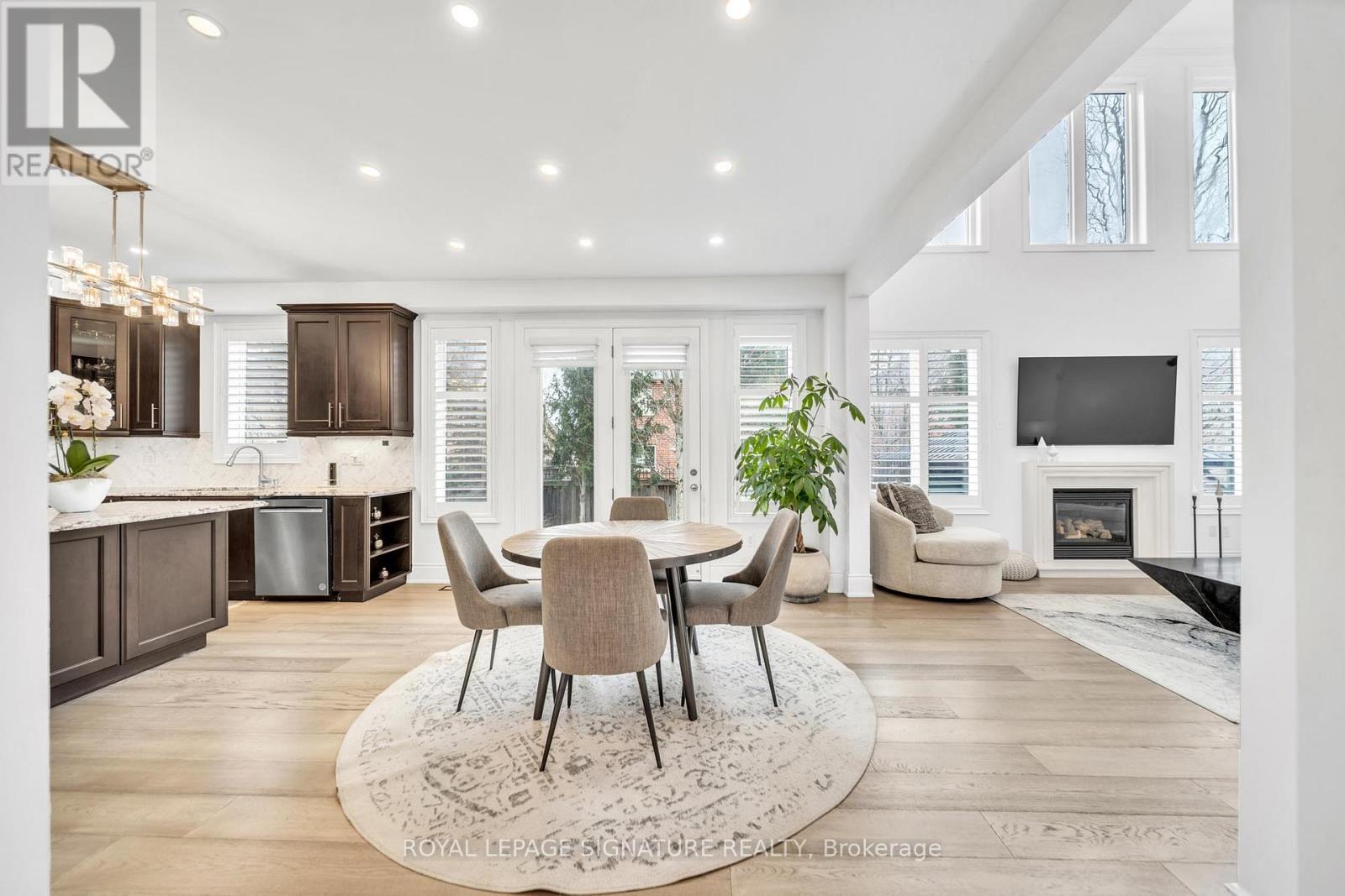 17 Roderick Court, Richmond Hill, Ontario  L4E 0B4 - Photo 13 - N13006456