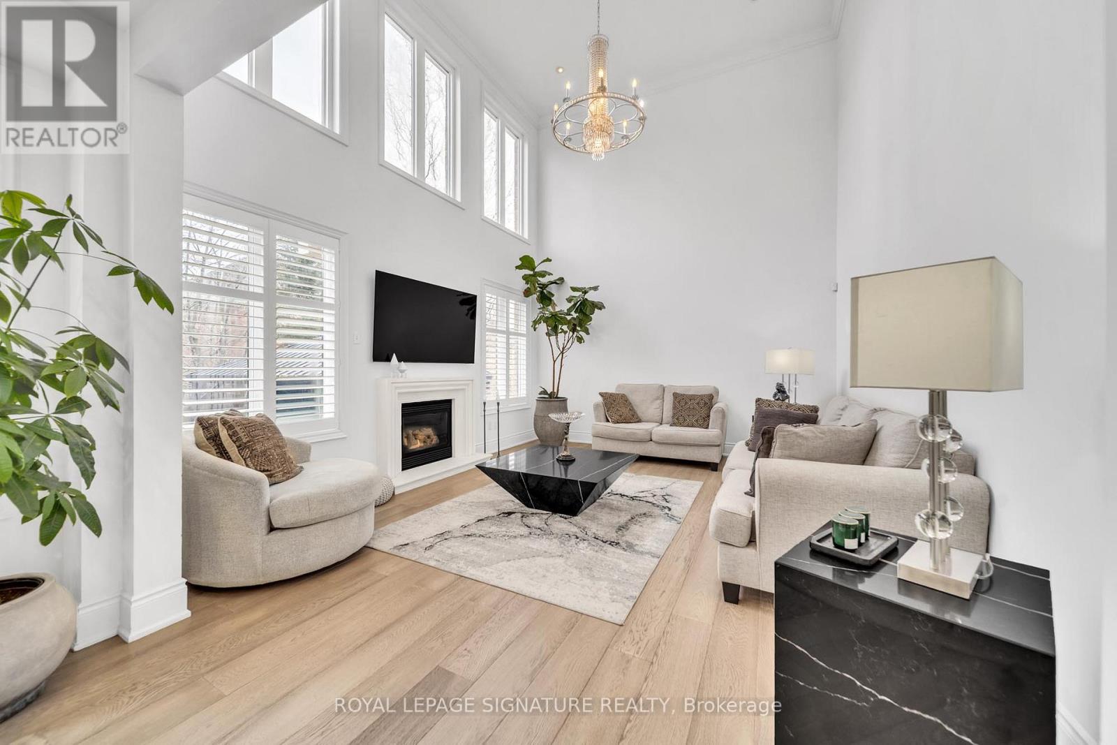 17 Roderick Court, Richmond Hill, Ontario  L4E 0B4 - Photo 14 - N13006456