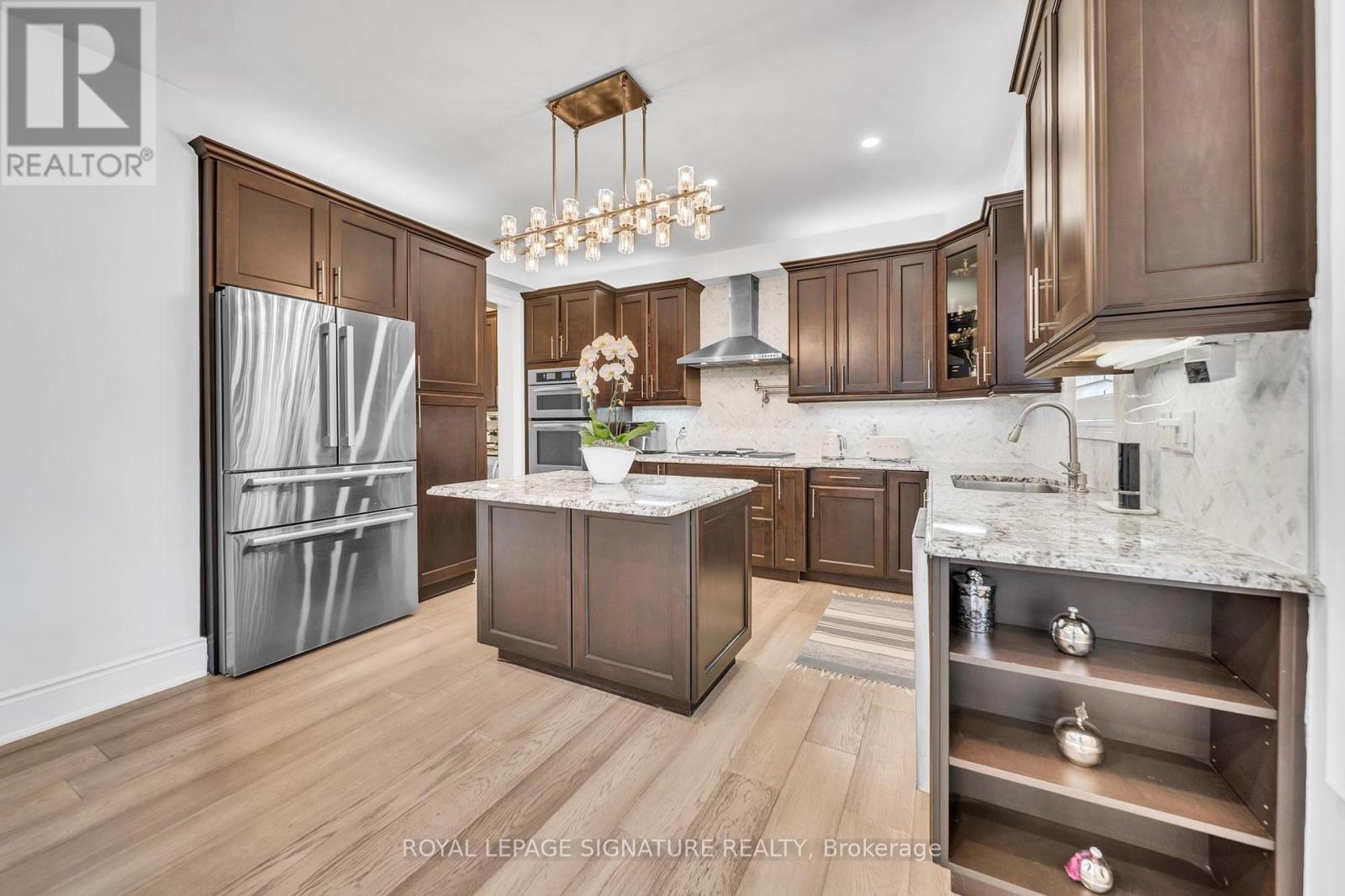 17 Roderick Court, Richmond Hill, Ontario  L4E 0B4 - Photo 20 - N13006456