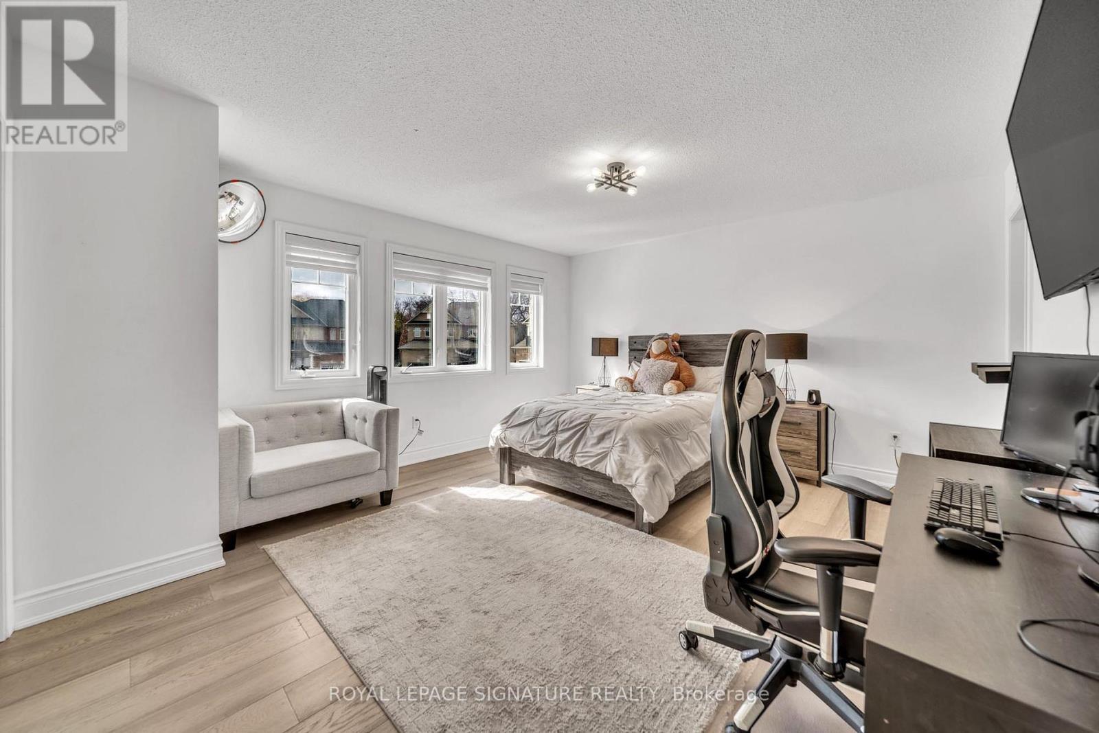 17 Roderick Court, Richmond Hill, Ontario  L4E 0B4 - Photo 40 - N13006456