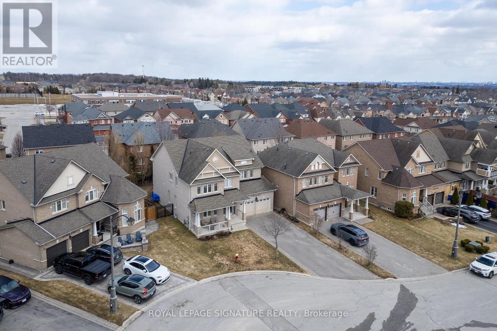 17 Roderick Court, Richmond Hill, Ontario  L4E 0B4 - Photo 50 - N13006456