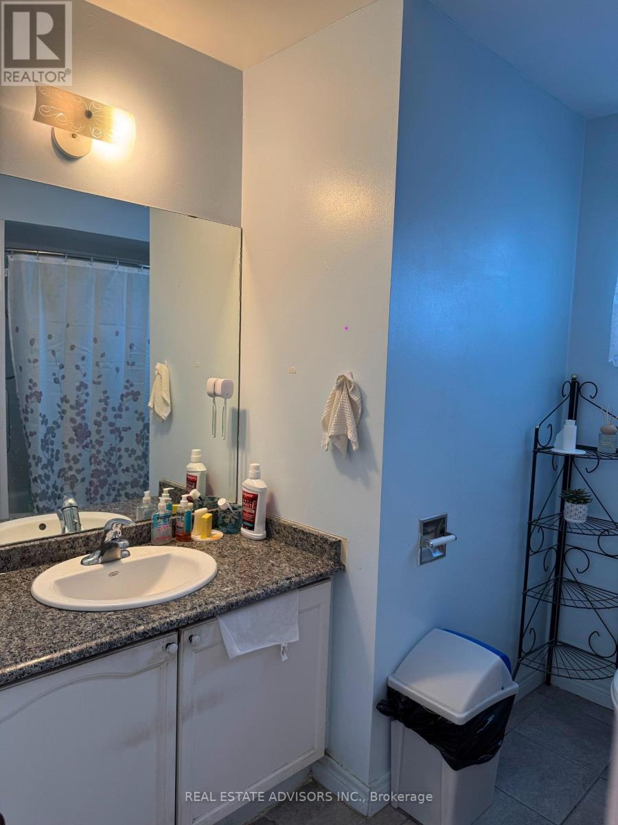 103 Belmont Crescent, Vaughan, Ontario  L6A 1L7 - Photo 8 - N13006480