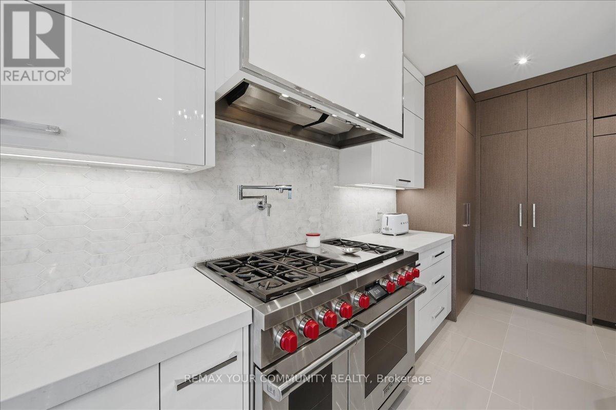 42 Sandy Point Drive, Richmond Hill, Ontario  L4S 2W7 - Photo 11 - N13006556