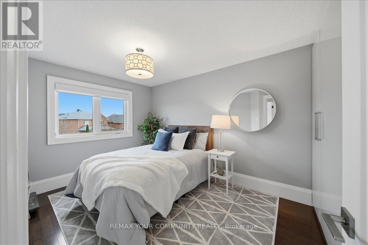 42 Sandy Point Drive, Richmond Hill, Ontario  L4S 2W7 - Photo 29 - N13006556