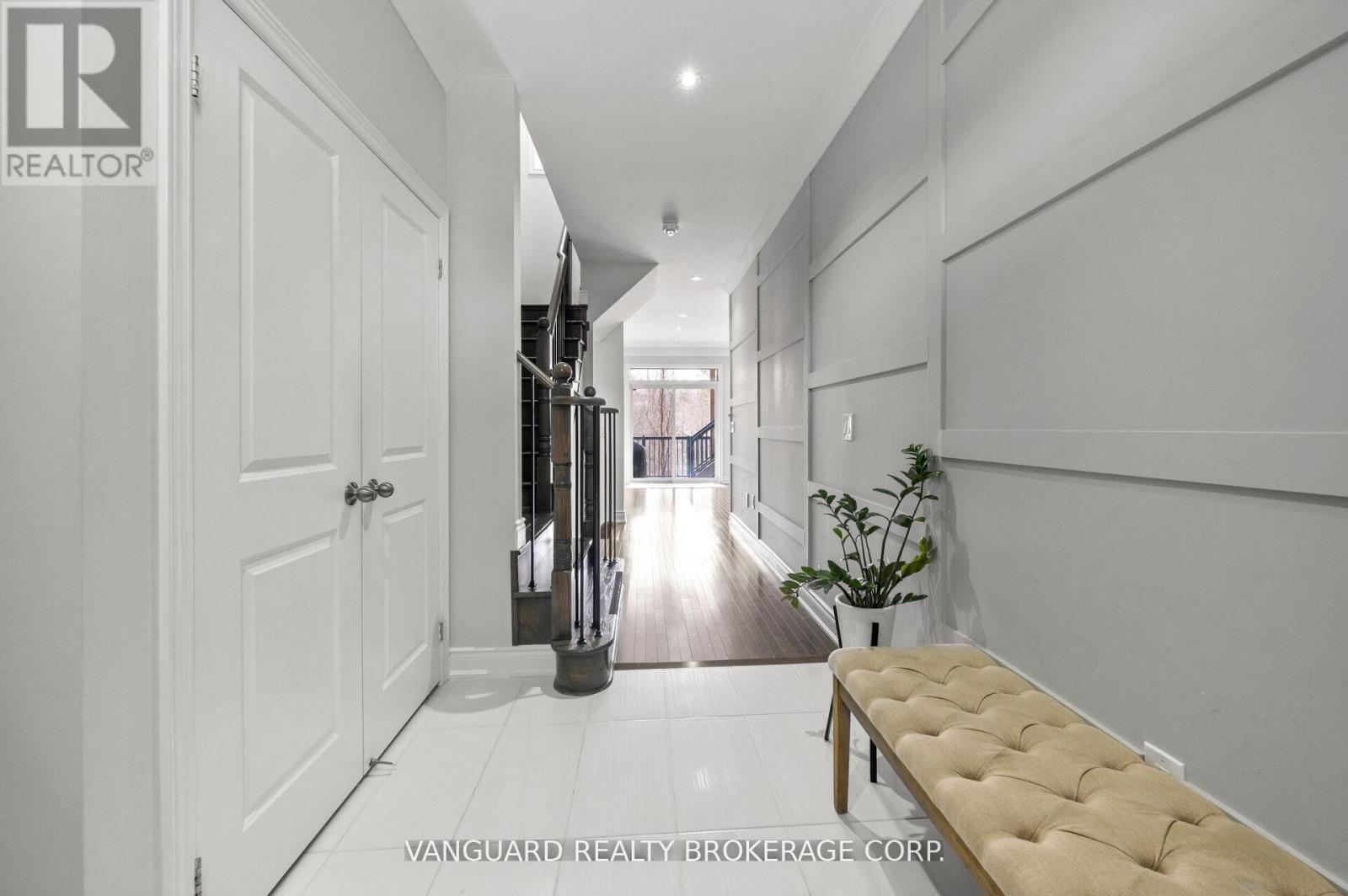 8331 Islington Avenue, Vaughan, Ontario  L4L 1X1 - Photo 8 - N13006576