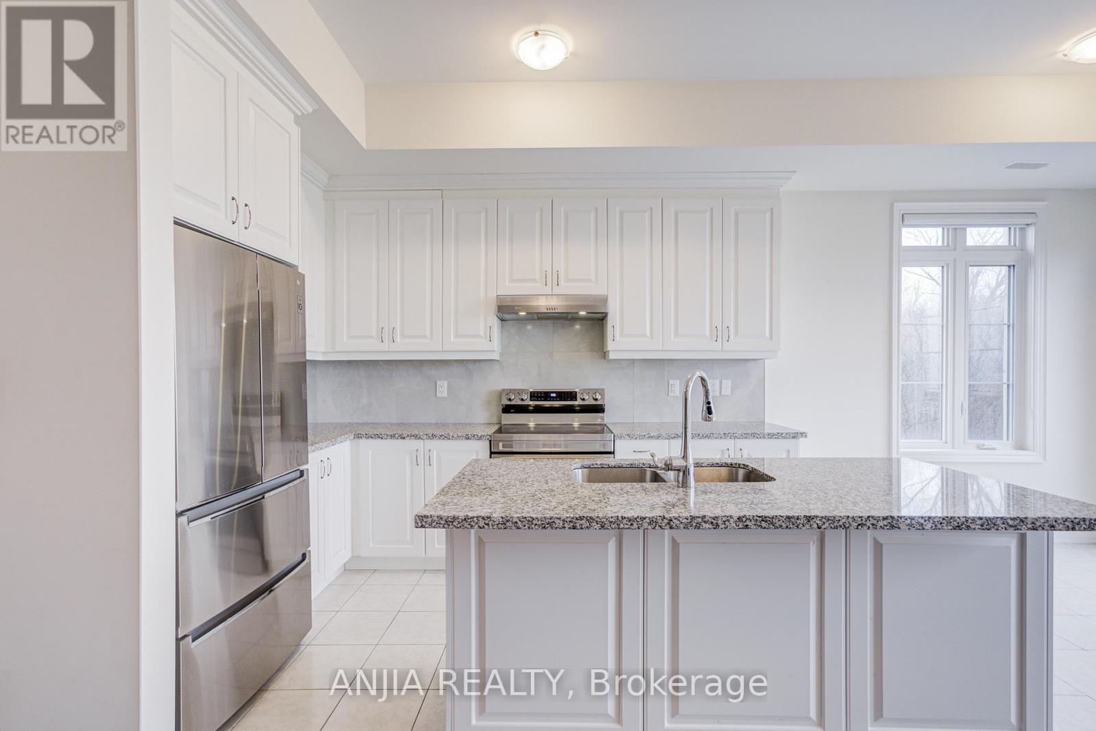 329 Swan Park Road, Markham, Ontario  L6E 0H5 - Photo 15 - N13006694