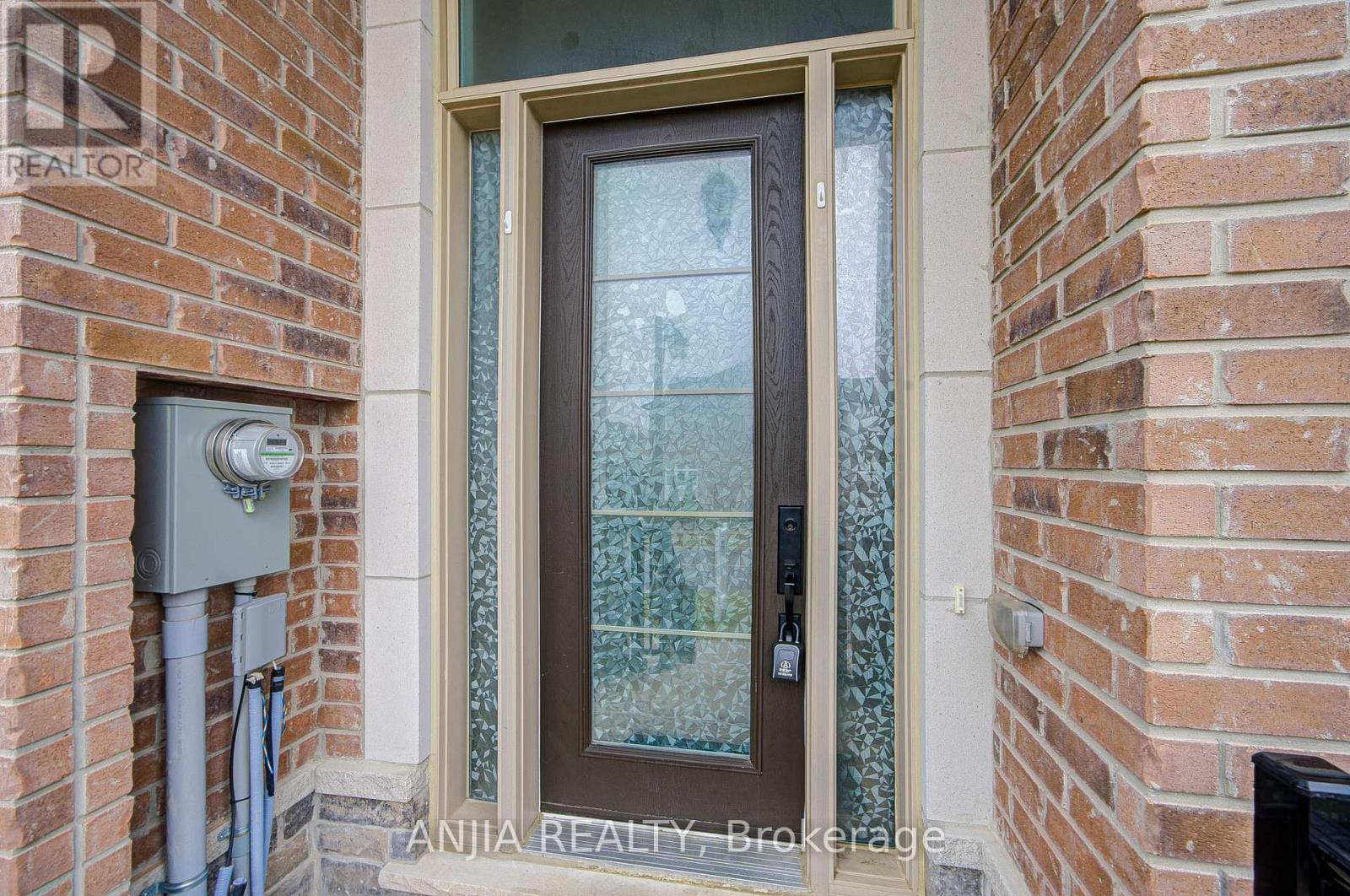 329 Swan Park Road, Markham, Ontario  L6E 0H5 - Photo 2 - N13006694