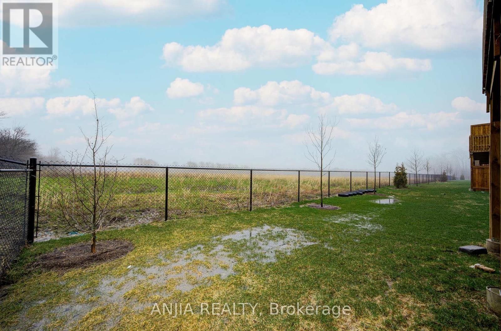 329 Swan Park Road, Markham, Ontario  L6E 0H5 - Photo 35 - N13006694