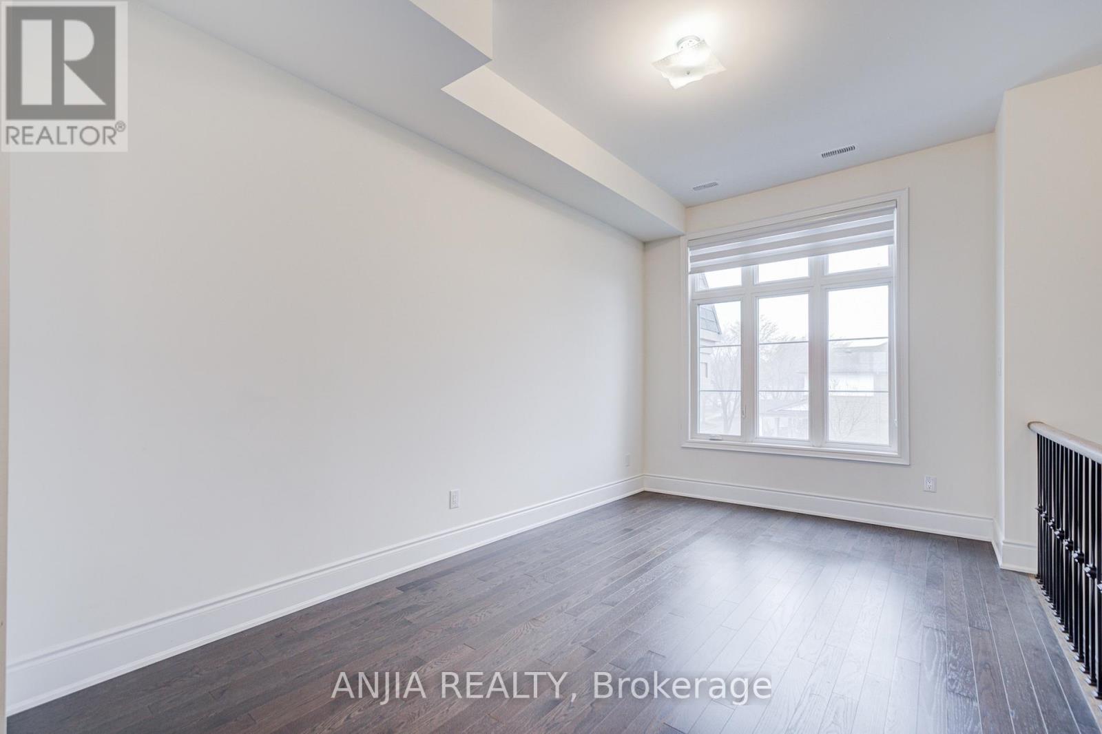 329 Swan Park Road, Markham, Ontario  L6E 0H5 - Photo 9 - N13006694