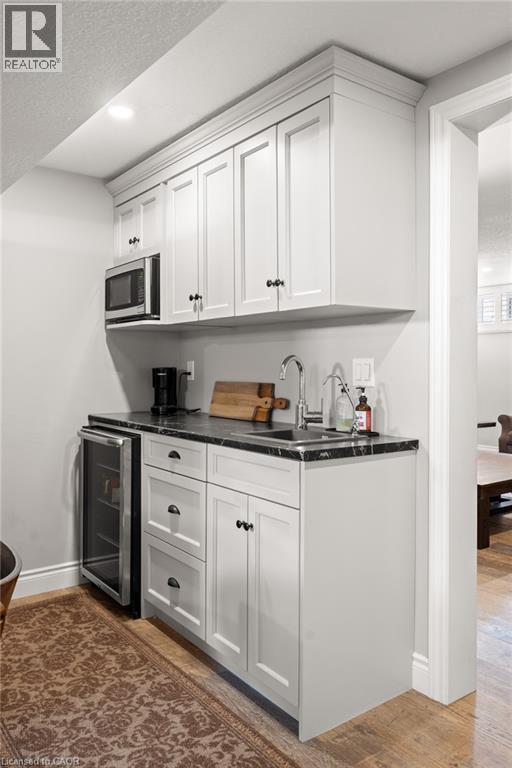 29 Muskoka Court, Kitchener, Ontario  N2B 3M2 - Photo 42 - 40806535