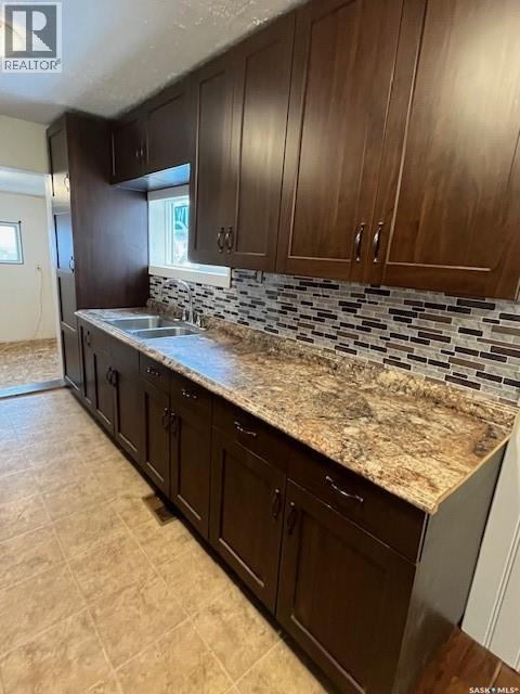 112 Main Street, Harris, Saskatchewan  S0L 1K0 - Photo 2 - SK028207