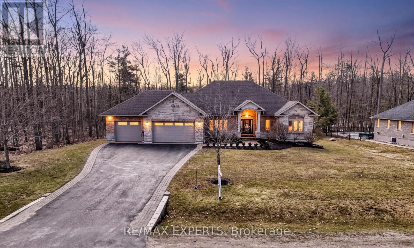 1215 SEADON ROAD, Springwater, Ontario