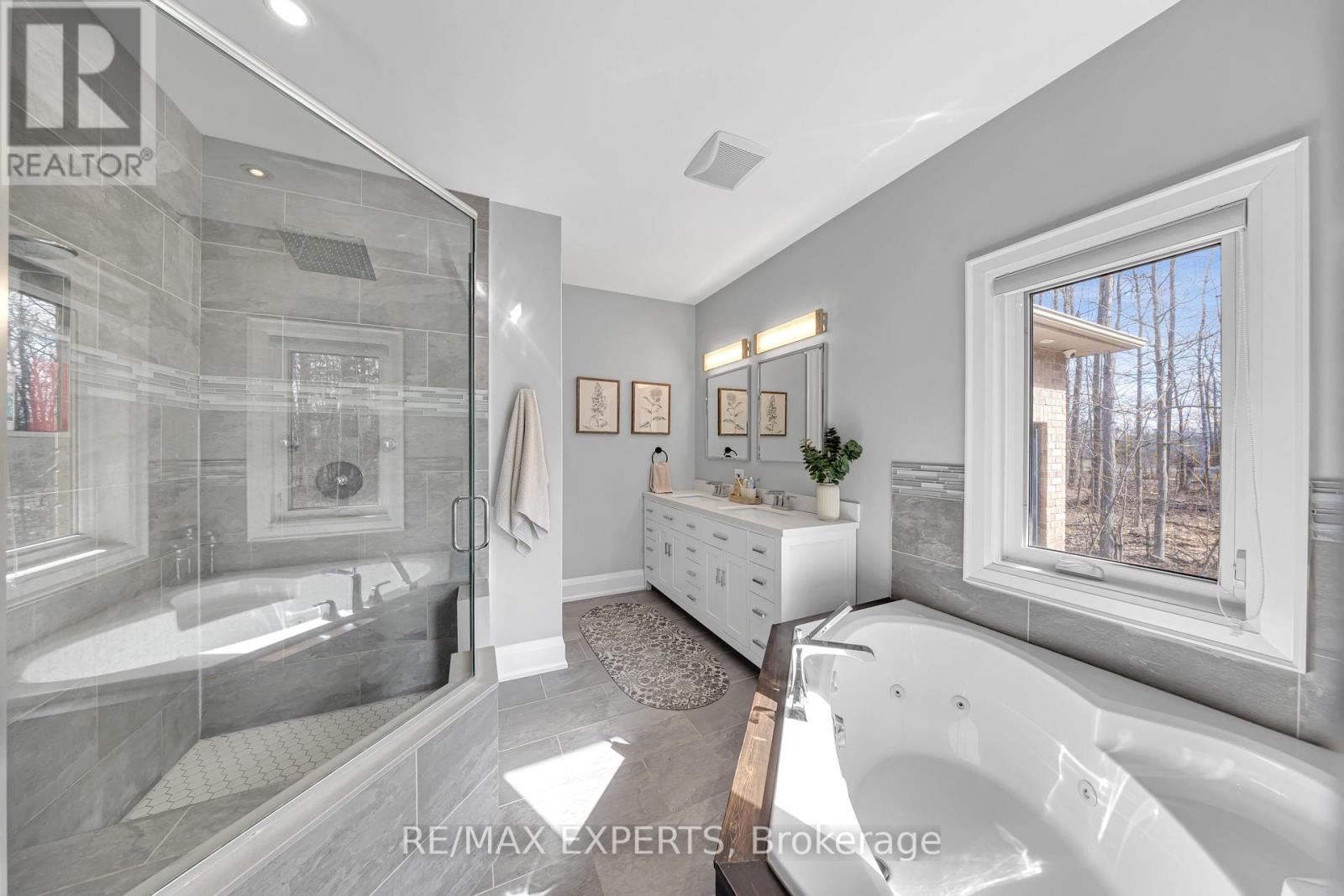 1215 Seadon Road, Springwater, Ontario  L9X 1V5 - Photo 20 - S13006420