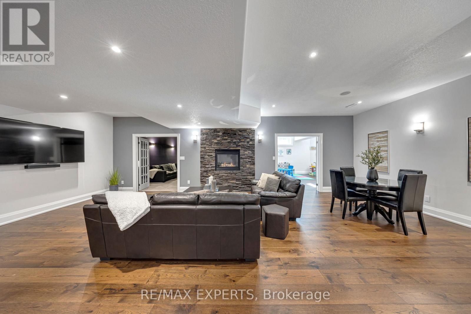 1215 Seadon Road, Springwater, Ontario  L9X 1V5 - Photo 31 - S13006420