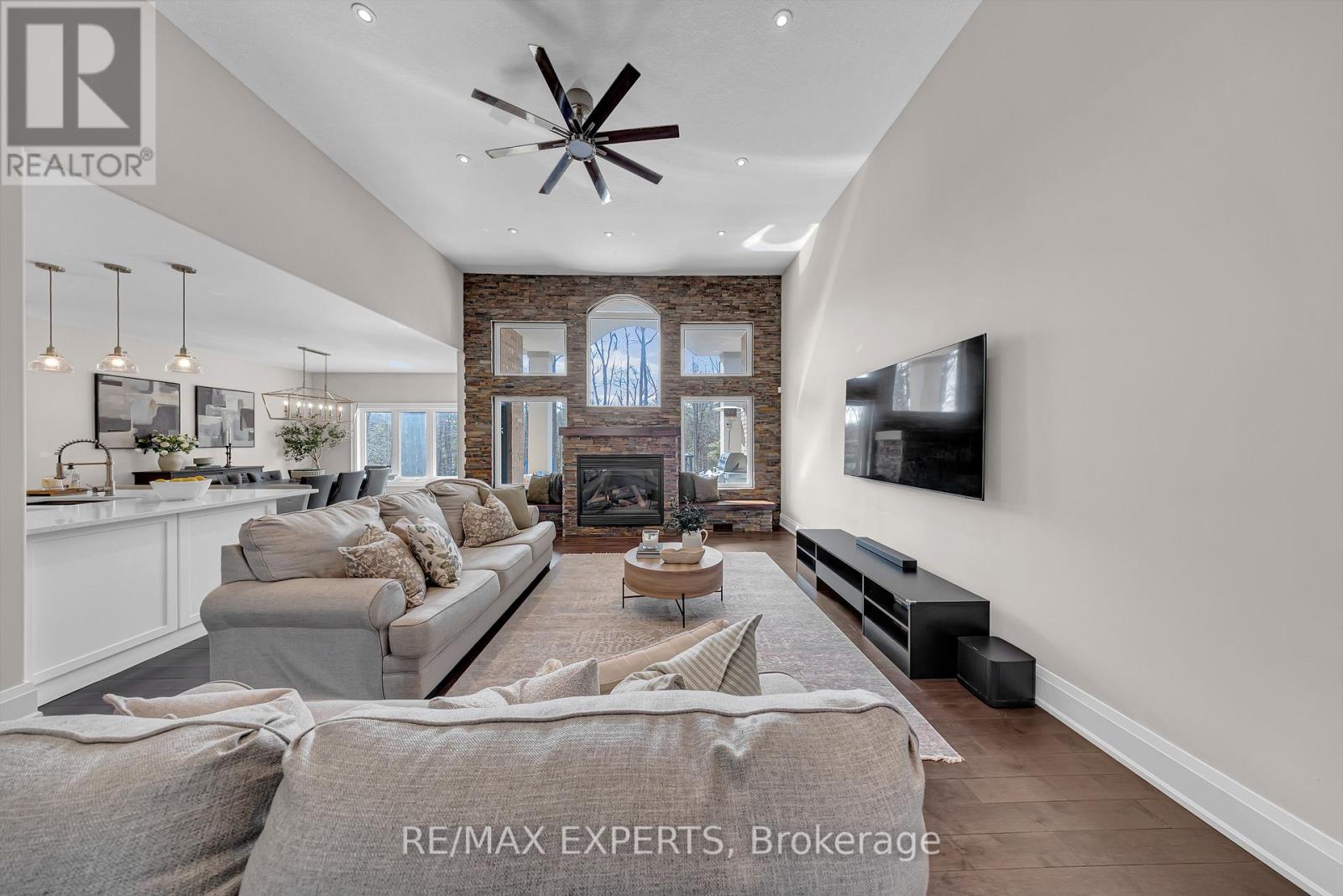 1215 Seadon Road, Springwater, Ontario  L9X 1V5 - Photo 6 - S13006420