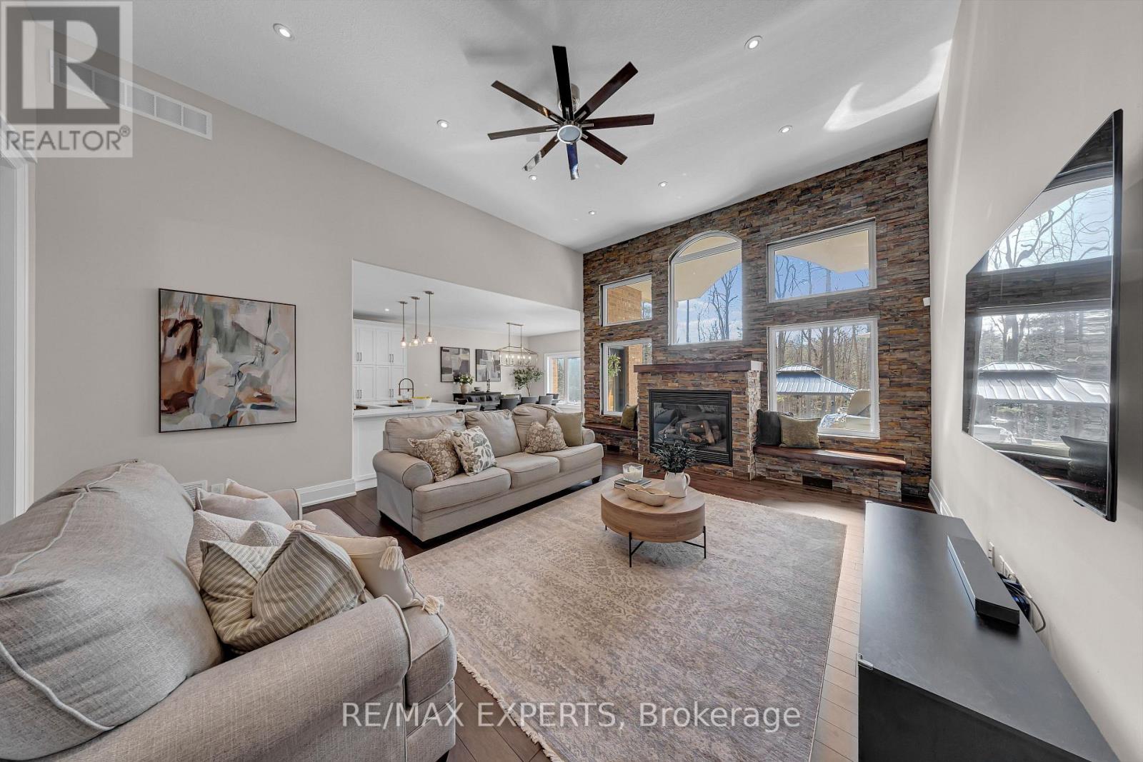 1215 Seadon Road, Springwater, Ontario  L9X 1V5 - Photo 7 - S13006420