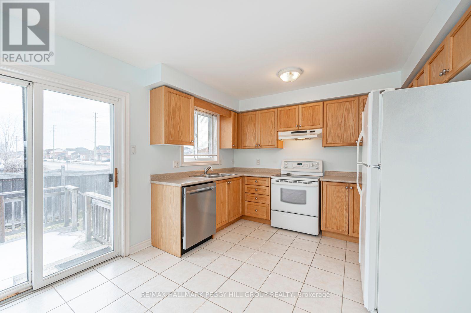 1 Michael Crescent, Barrie (East Bayfield), Ontario  L4M 6Y9 - Photo 5 - S13006532