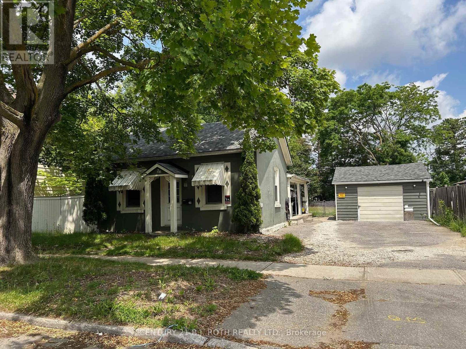 22 Caroline Street, Barrie (Allandale Centre), Ontario  L4N 2S3 - Photo 5 - S13006642