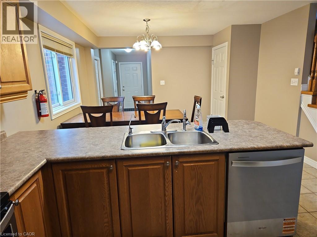 501 Blue Beech Boulevard Unit# B, Waterloo, Ontario  N2V 2T2 - Photo 13 - 40813391