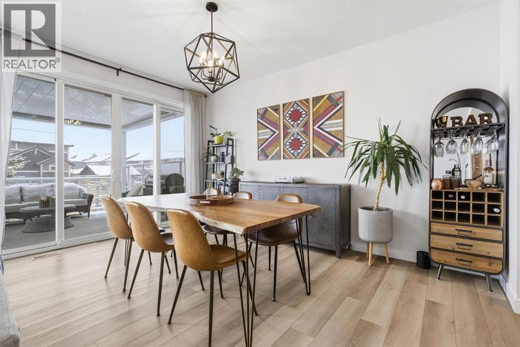 3 Sundown Crescent, Cochrane, Alberta  T4C 2T2 - Photo 16 - A2301482