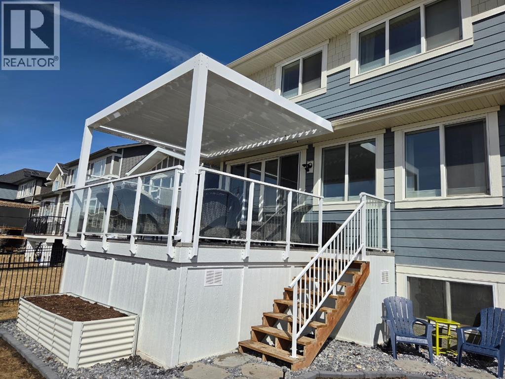 3 Sundown Crescent, Cochrane, Alberta  T4C 2T2 - Photo 39 - A2301482