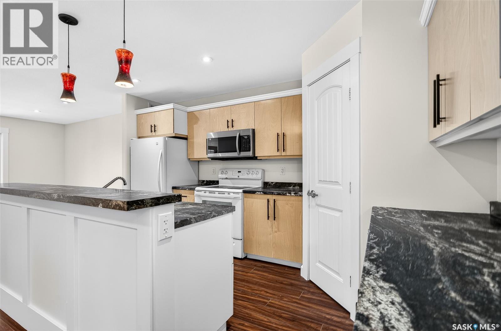 915 Athabasca Street E, Moose Jaw, Saskatchewan  S6H 0M8 - Photo 11 - SK033060