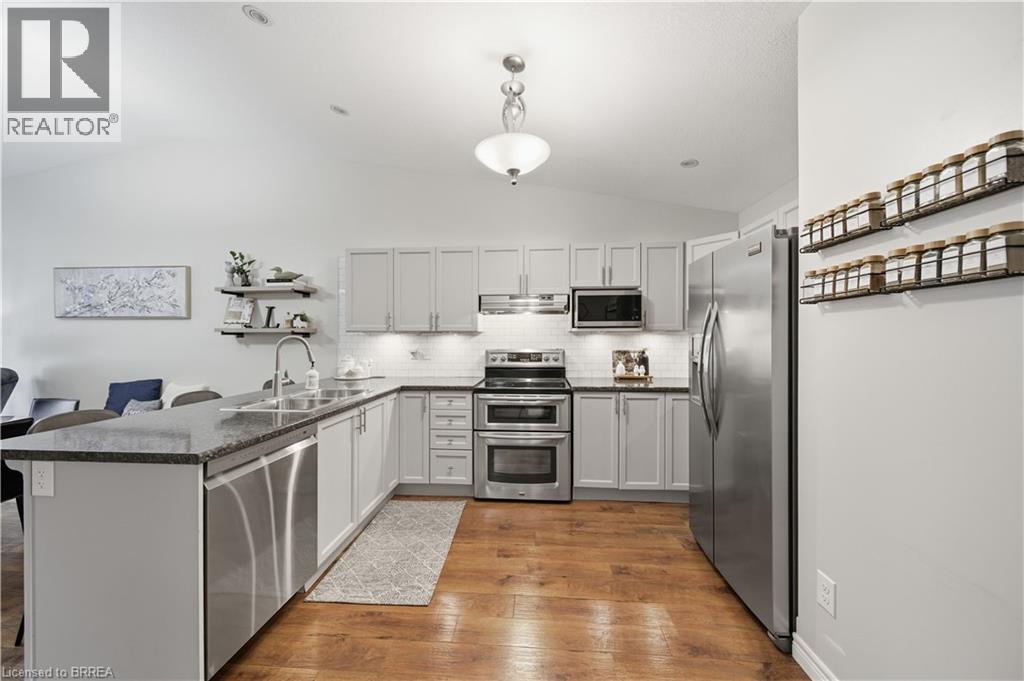 560 Grey Street Unit# 30, Brantford, Ontario  N3S 0C4 - Photo 11 - 40819967