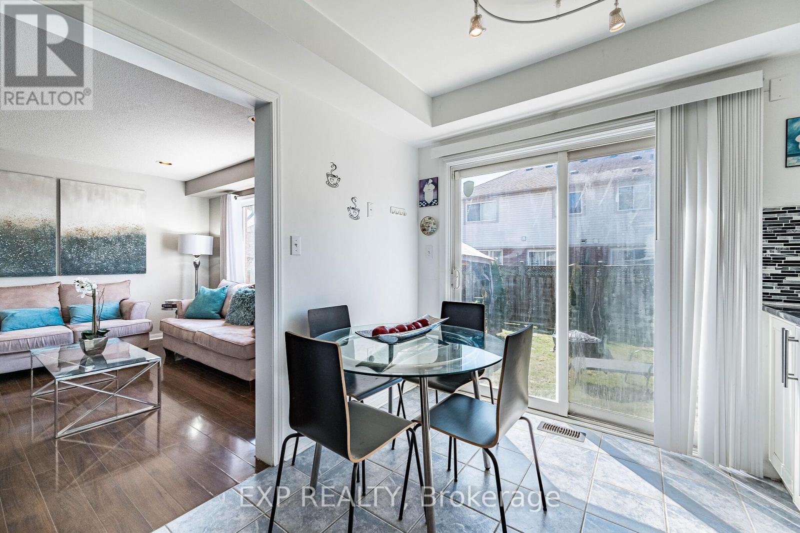 53 Sweetwood Circle, Brampton, Ontario  L7A 2X7 - Photo 17 - W13006352